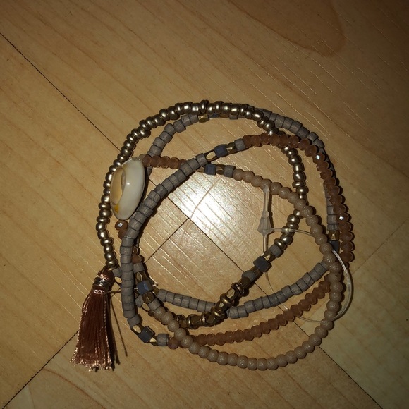 mahina Jewelry Shell Necklace And Bracelet Set Poshmark